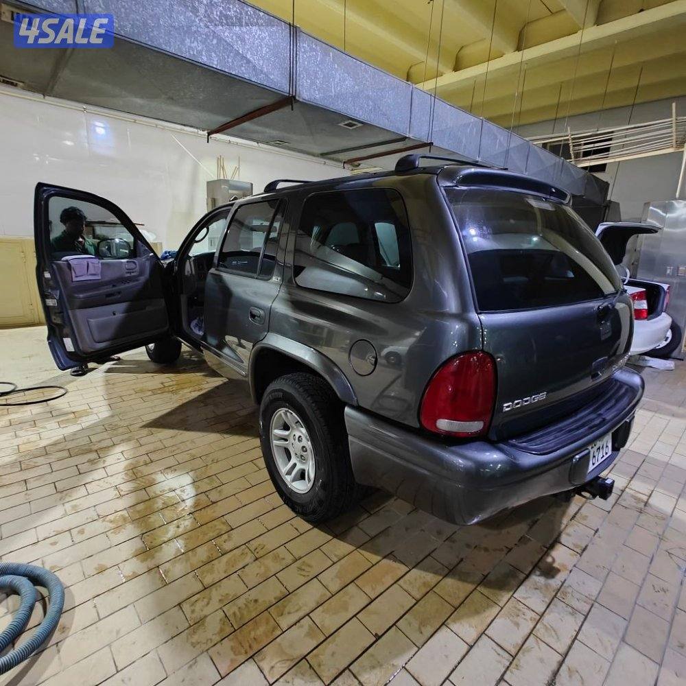 للبيع او البدل جيب دورانجو 20022