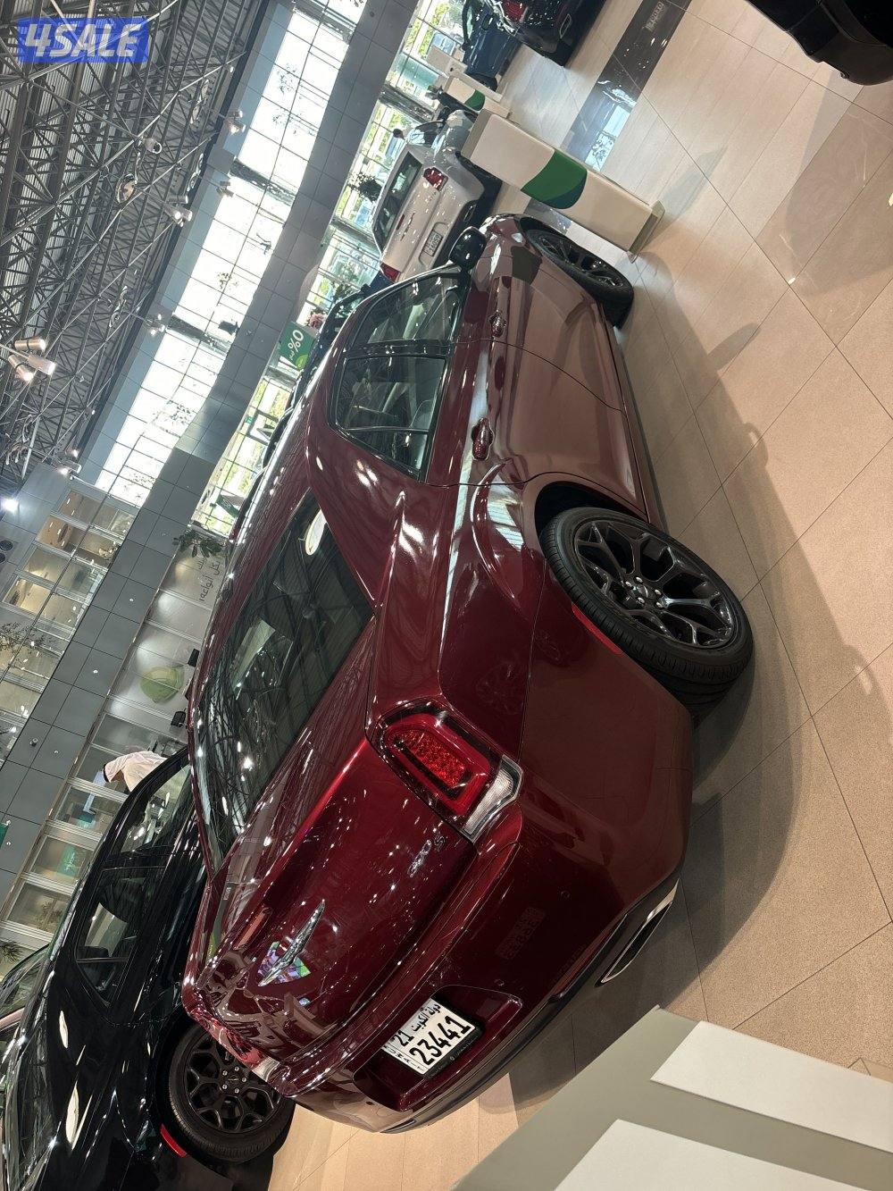 للبيع كرايزلر c300s1