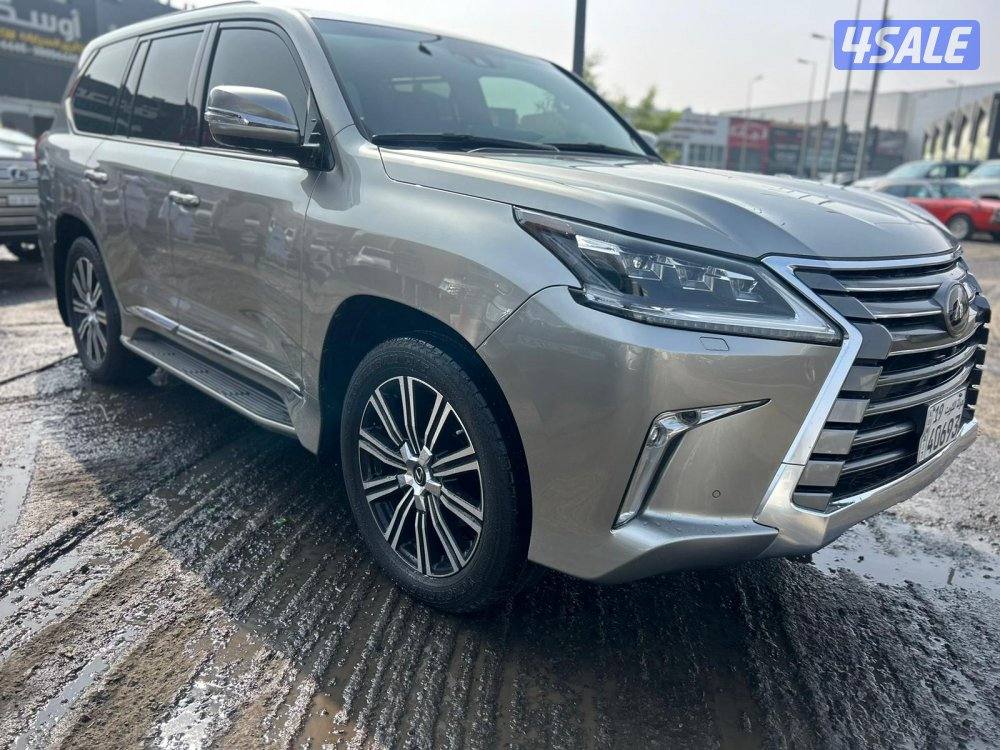 لكزس LX570 درجة اولى1