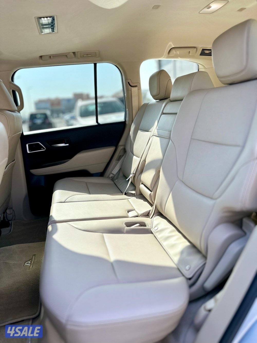 لاند VX الساير موديل 2022 عداد 886