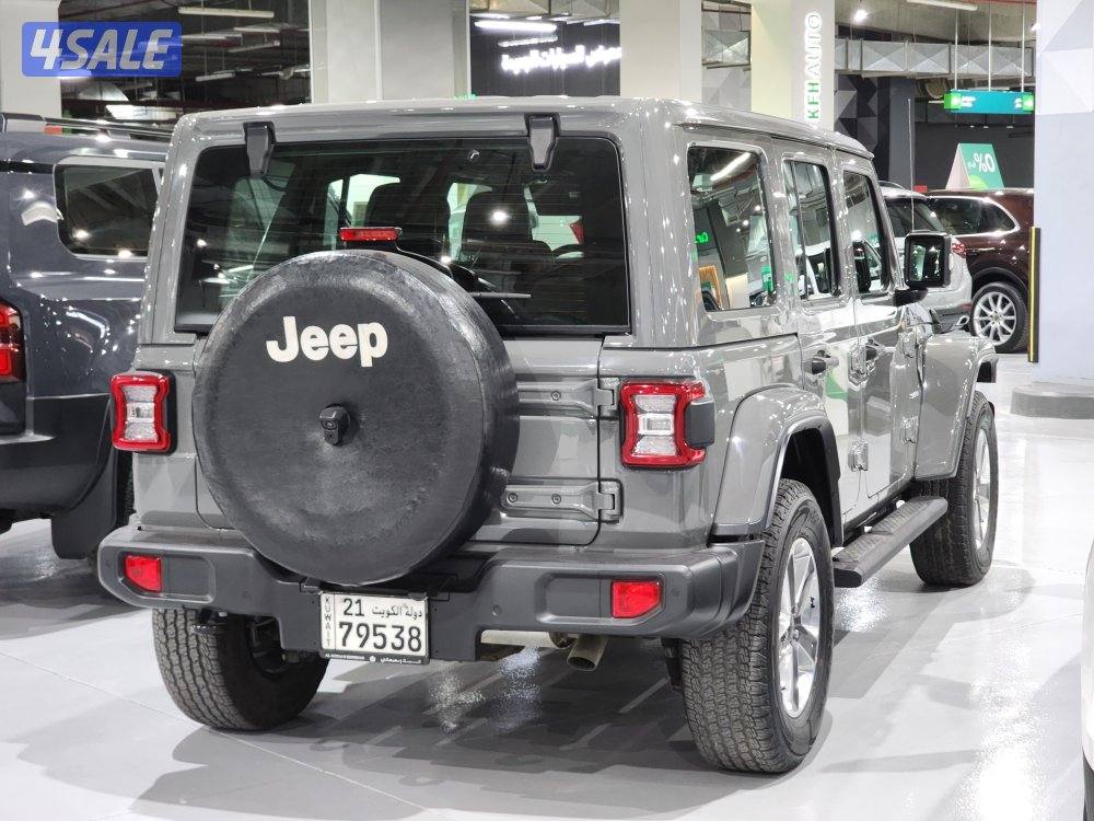 Jeep Wrangler  SAHARA1