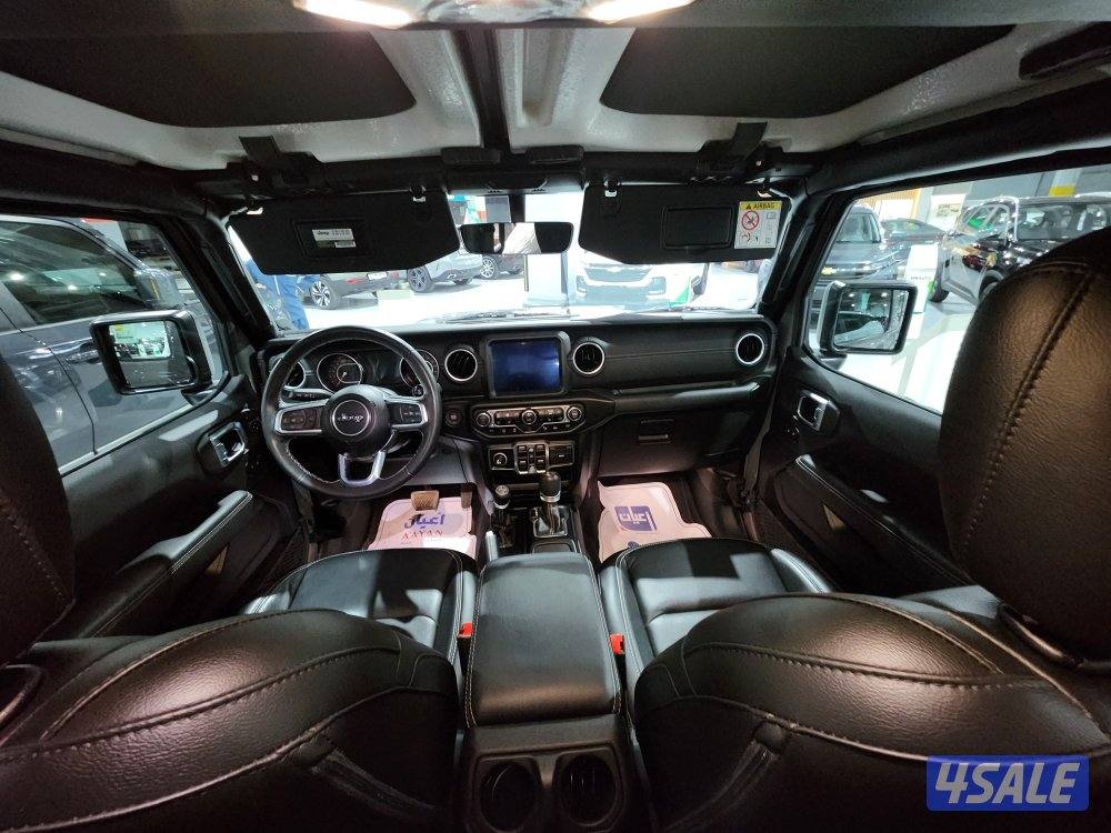 Jeep Wrangler  SAHARA3