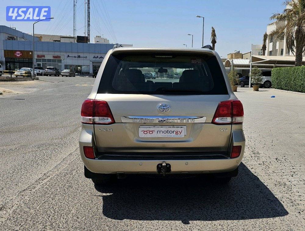 Toyota LandCruiser VXR 20105