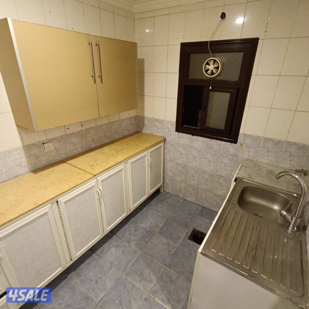 شقق للايجار غرفة وصالة بالسالمية شارع العوازم6