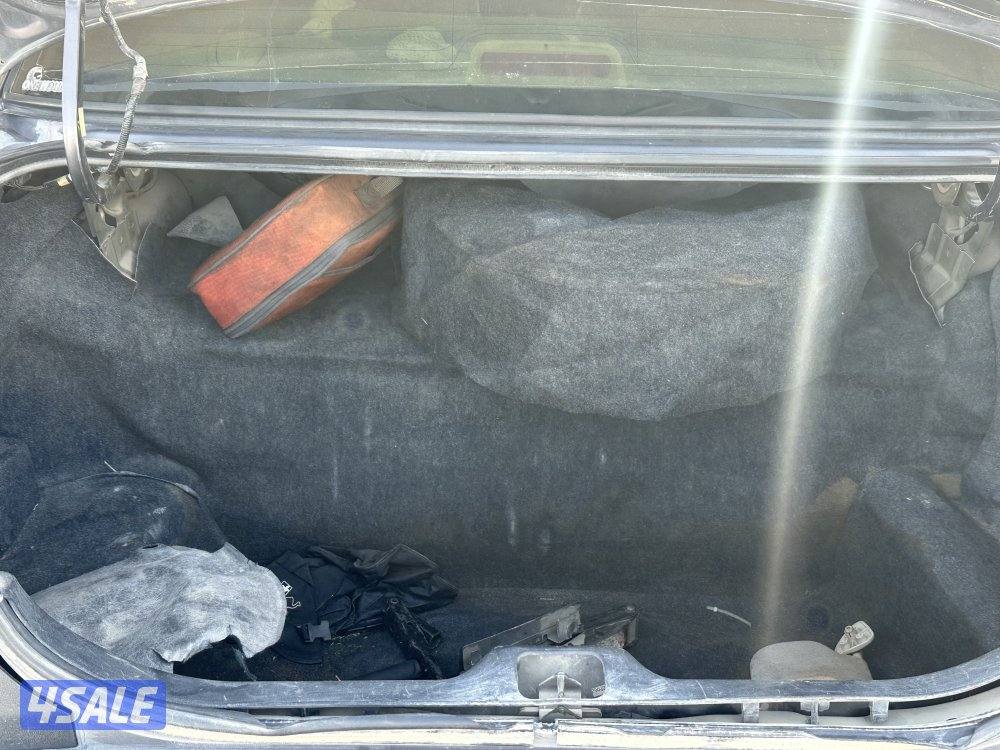 للبيع فورد فكتوريا7