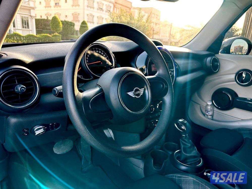 ميني كوبر 2016 بحالة ممتازة ( صبغ وكالة ) شرط الفحص9