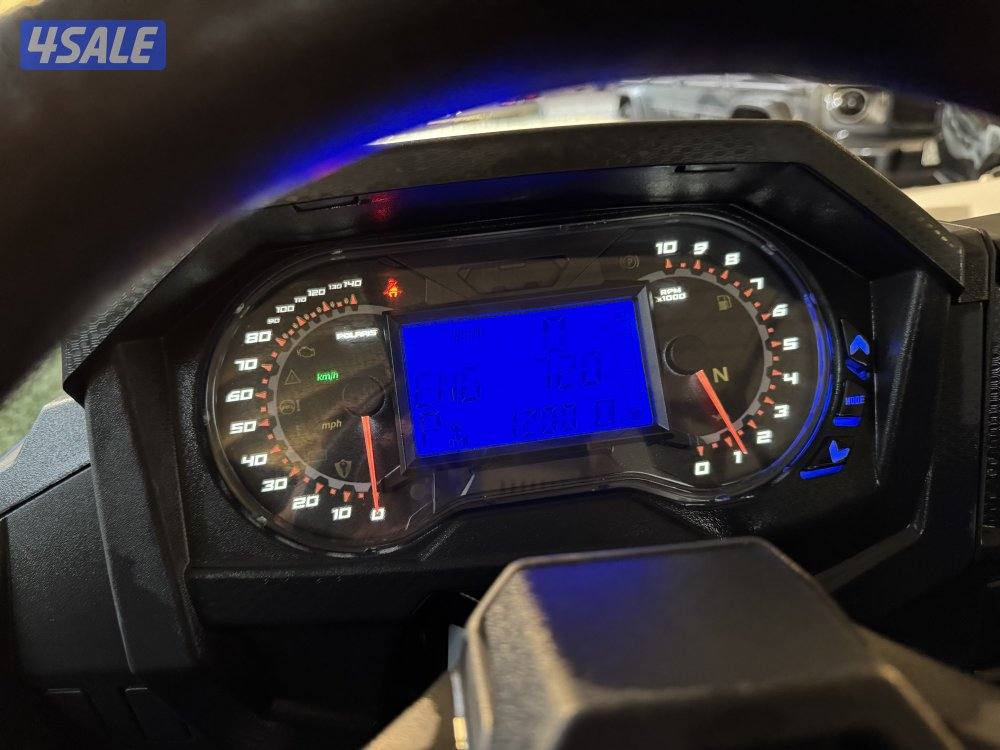 البيع  بقي خالى من الحوادث نظيف جدا RZR 1000 TRIL S 2022 مع عربانة6