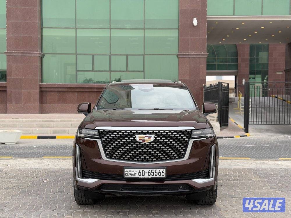 اسكاليد موديل 2022 عداد قليل 33 الف وكالة الكويت الغانم تحت الكفاله1