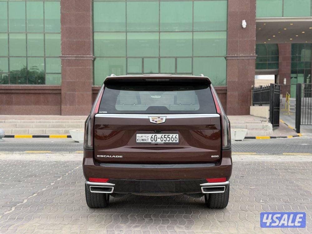 اسكاليد موديل 2022 عداد قليل 33 الف وكالة الكويت الغانم تحت الكفاله4