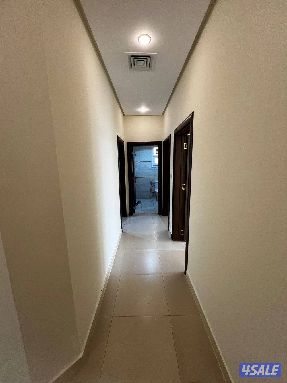 شقة راقية بالنزهة9