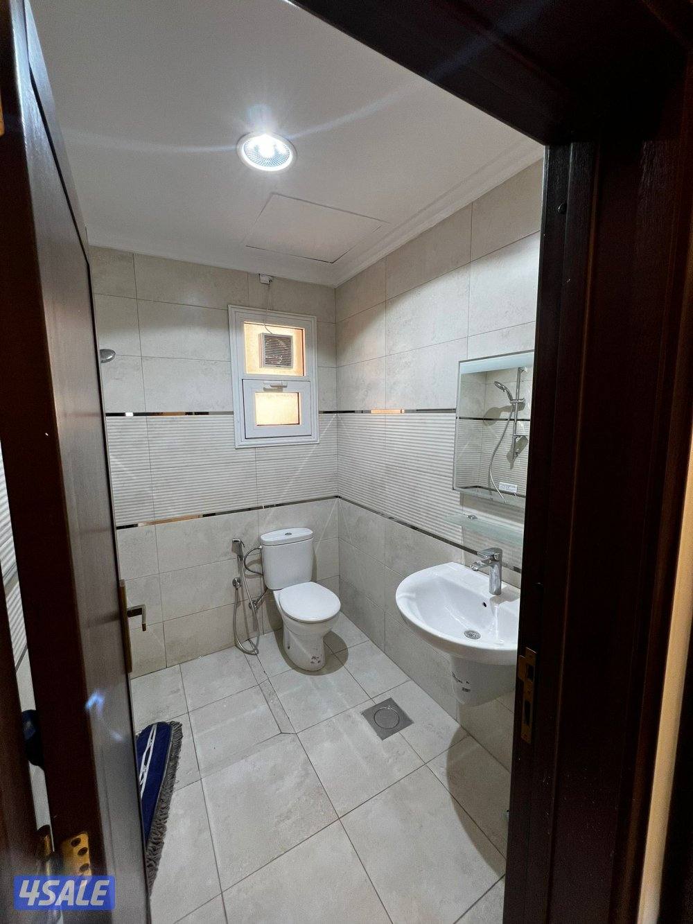 شقة راقية بالنزهة11