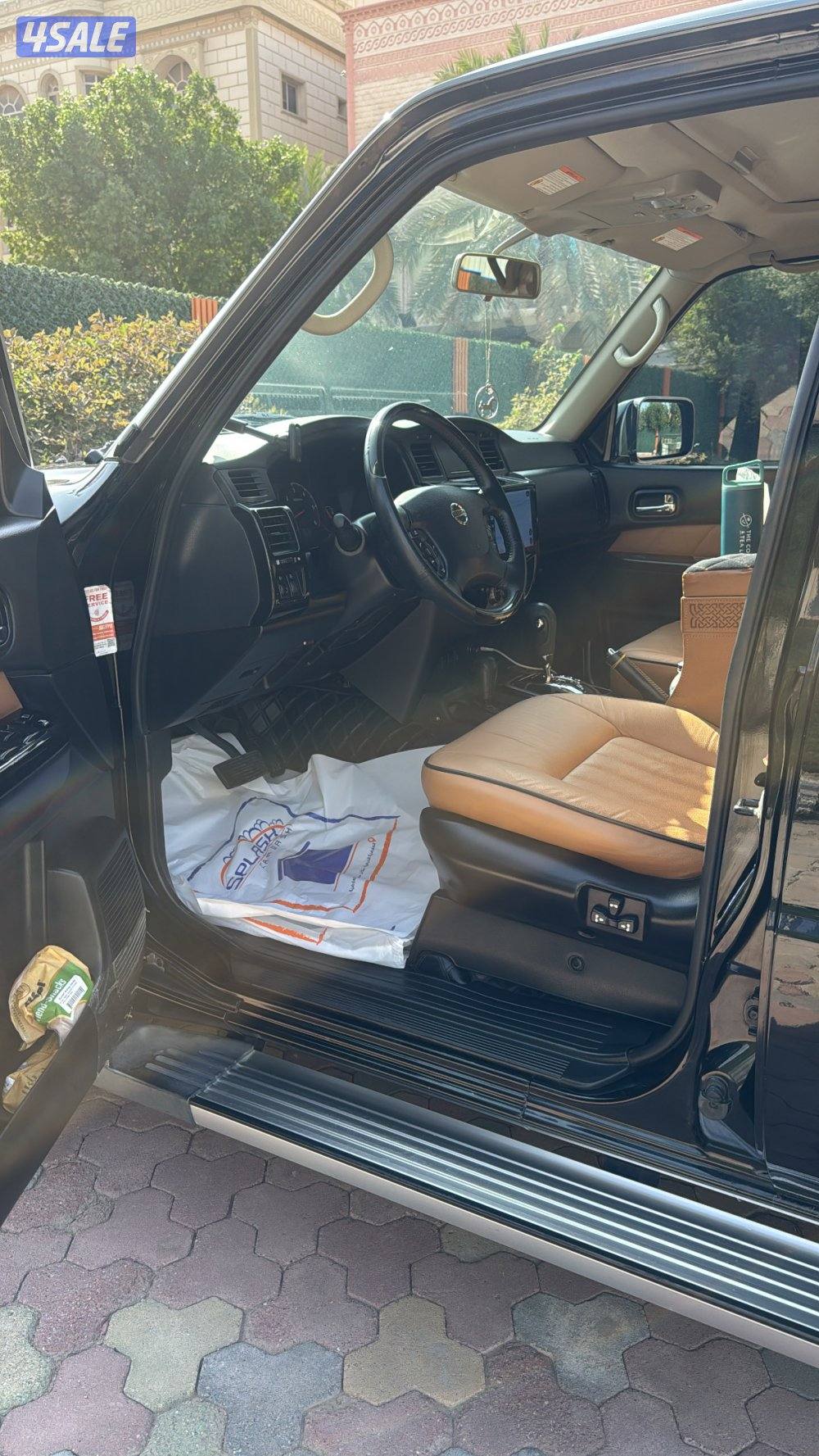 للبيع نيسان super safari2