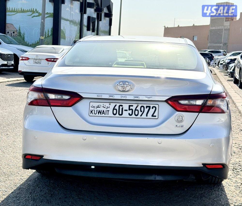 تويوتا كامري LE الساير 20228
