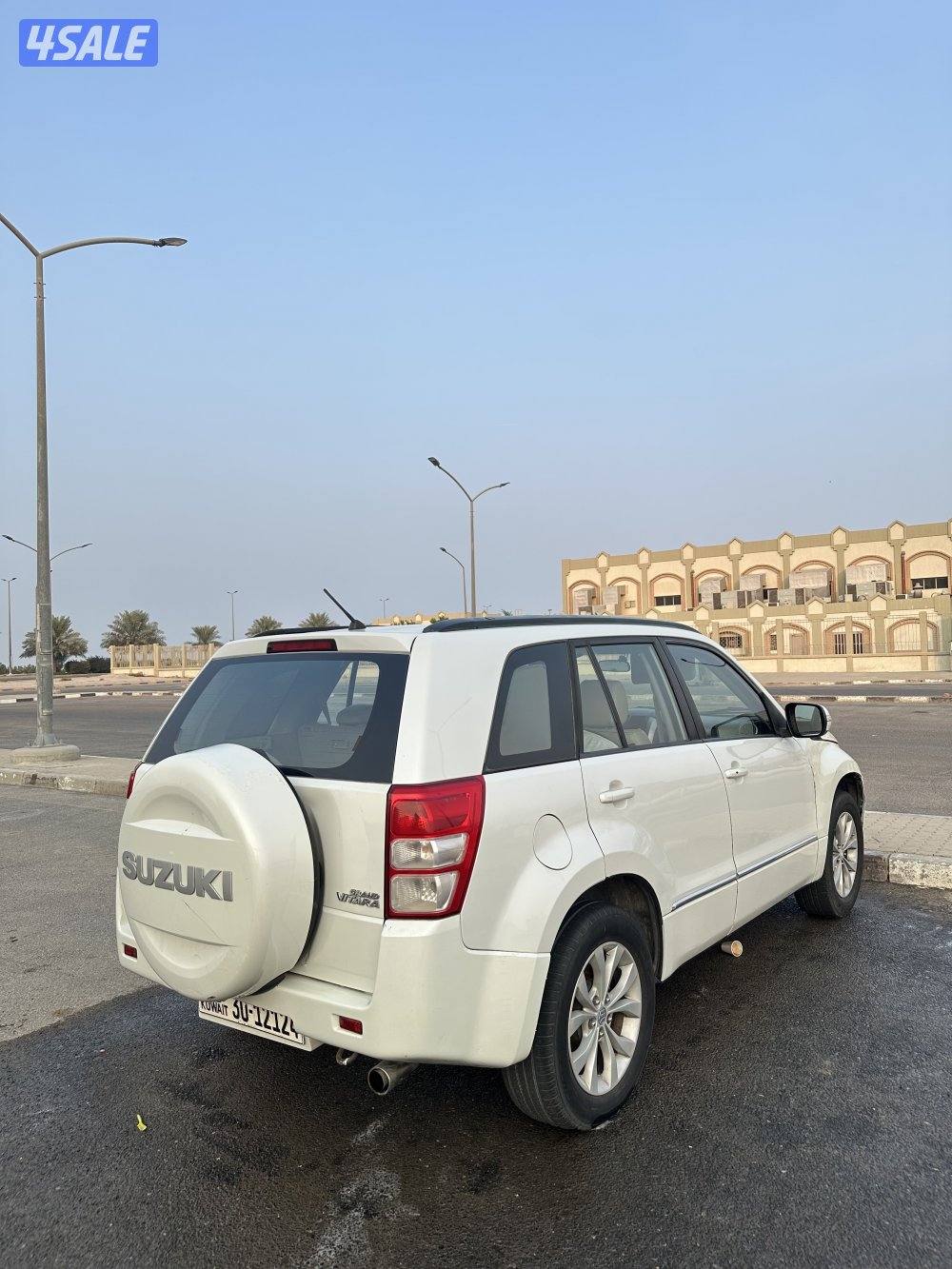 للبيع فيتاره 2014 بحاله ممتازه3