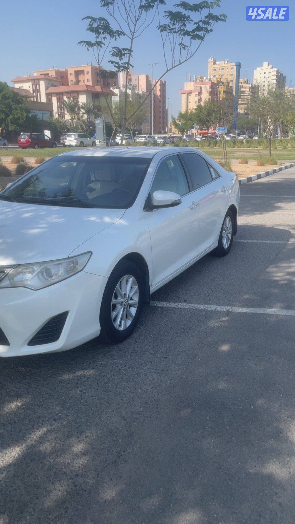 تيوتا كامري موديل 20155