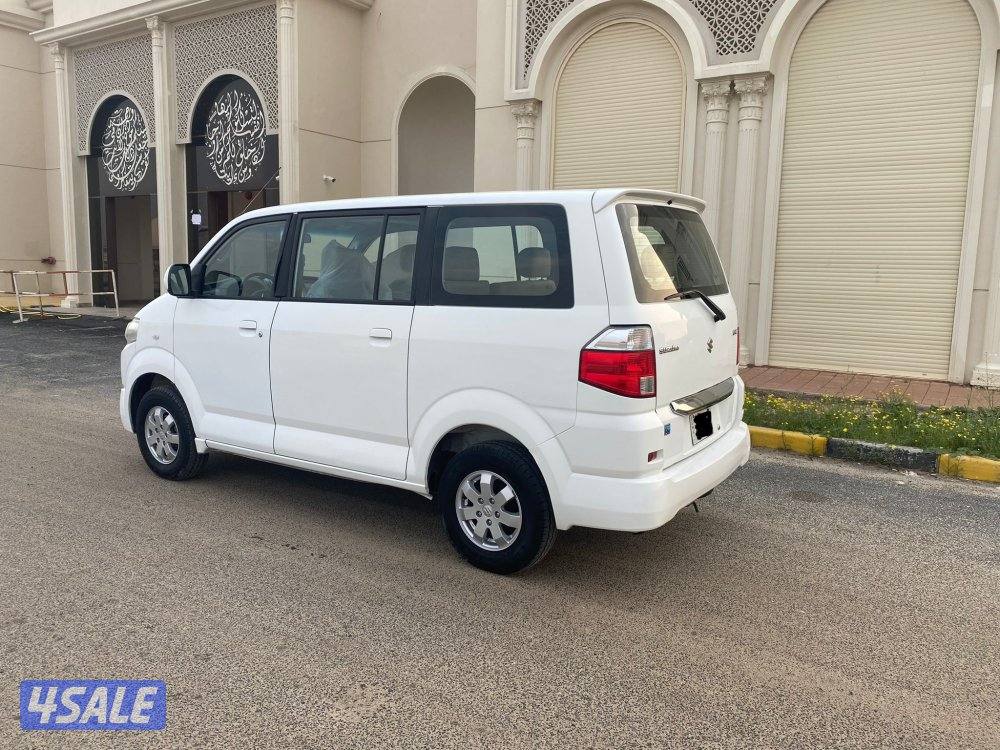 سوزوكي-Suzuki 2017APV5