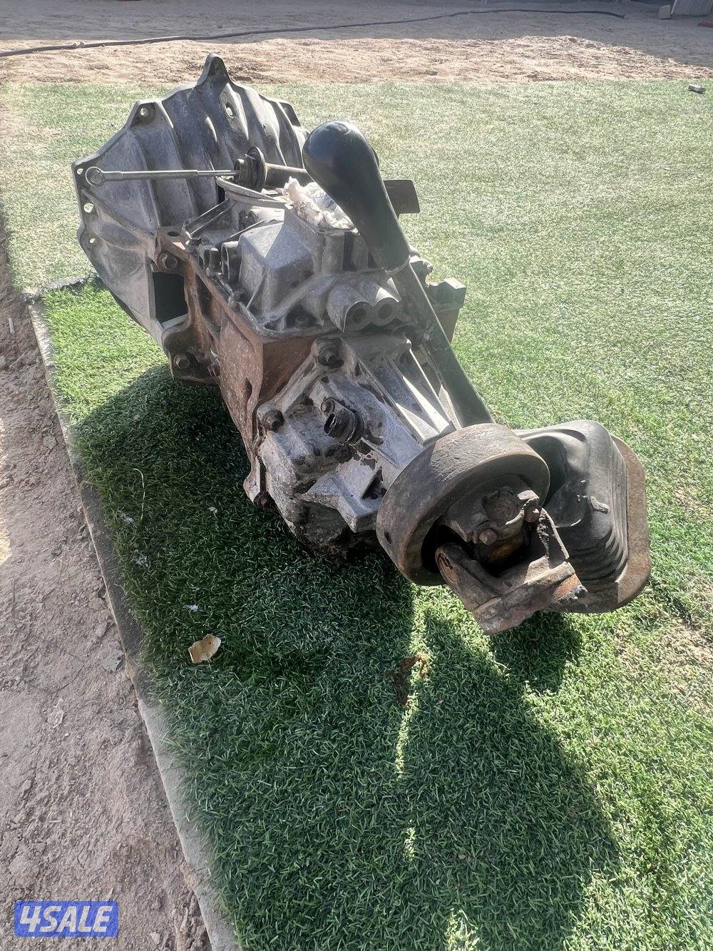 للبيع قير عادي تحويله كامله 5 غيار سنقل2