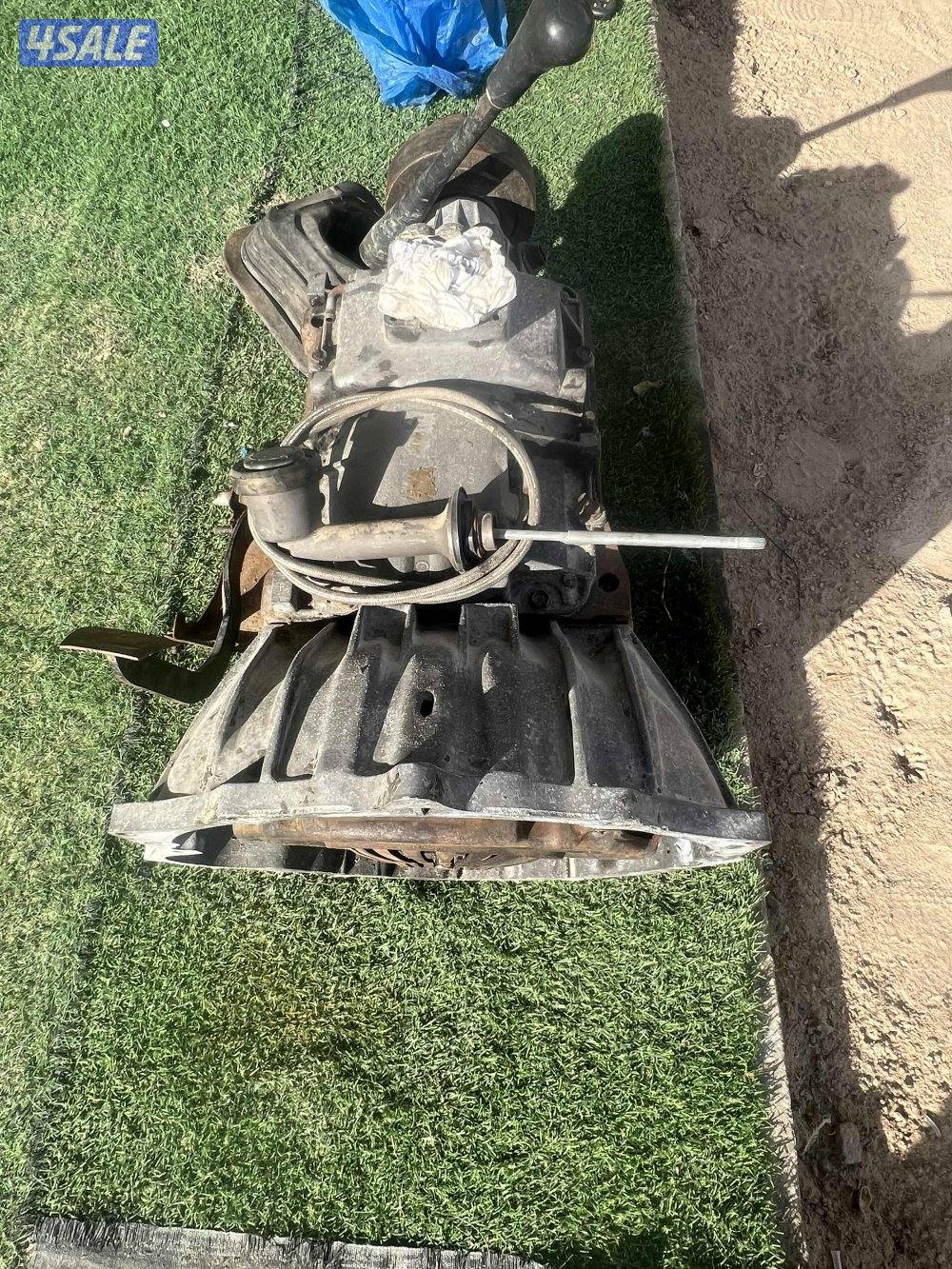 للبيع قير عادي تحويله كامله 5 غيار سنقل3