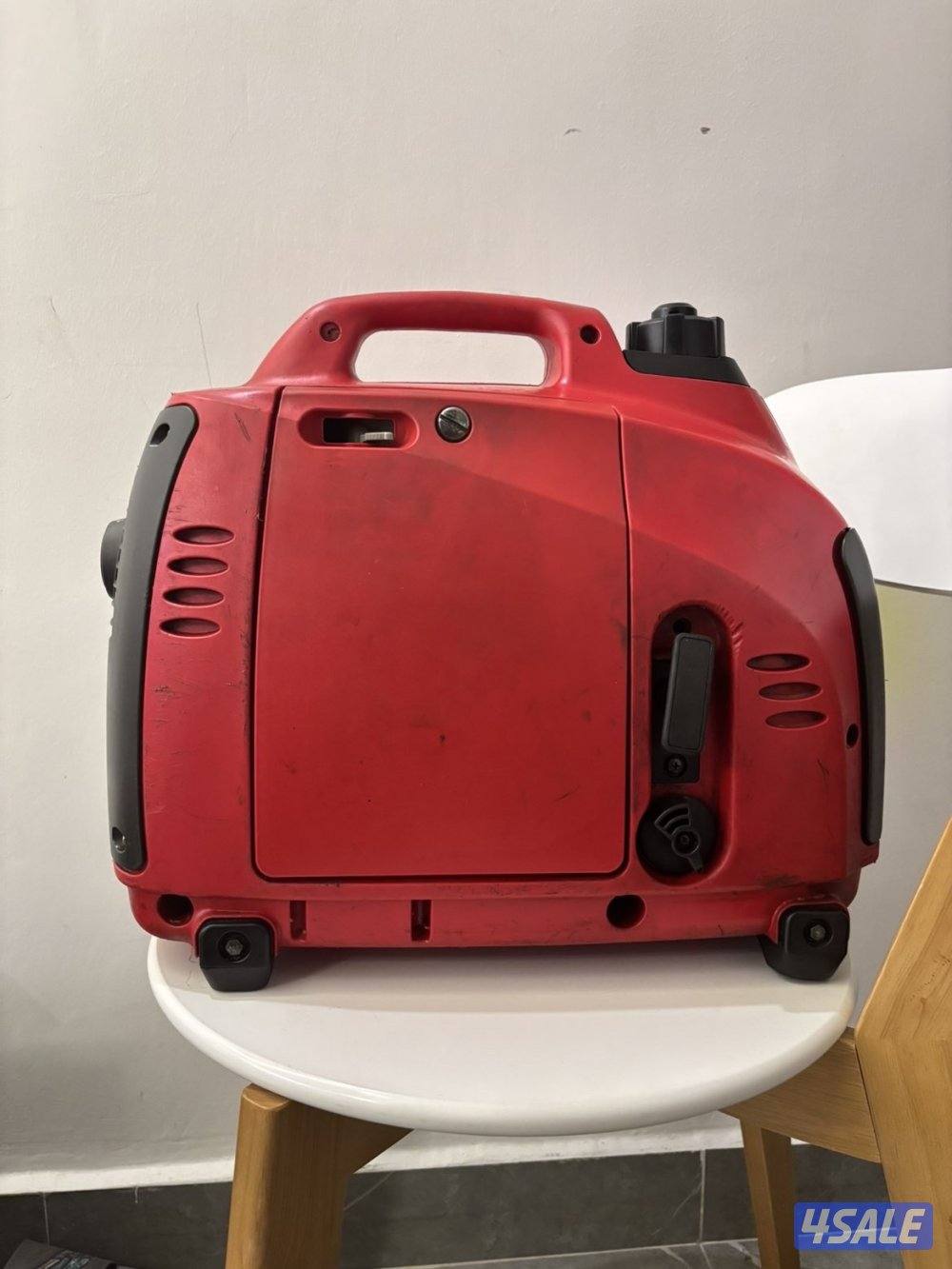 مكينة هوندا EU10i  للبيع1