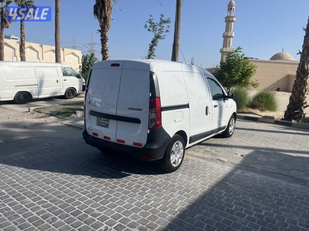 للبيع رينو دوكر موديل 20224