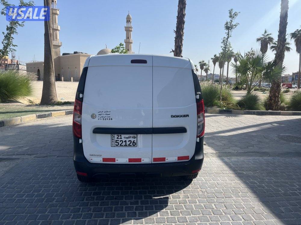 للبيع رينو دوكر موديل 20225
