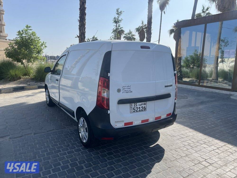 للبيع رينو دوكر موديل 20226