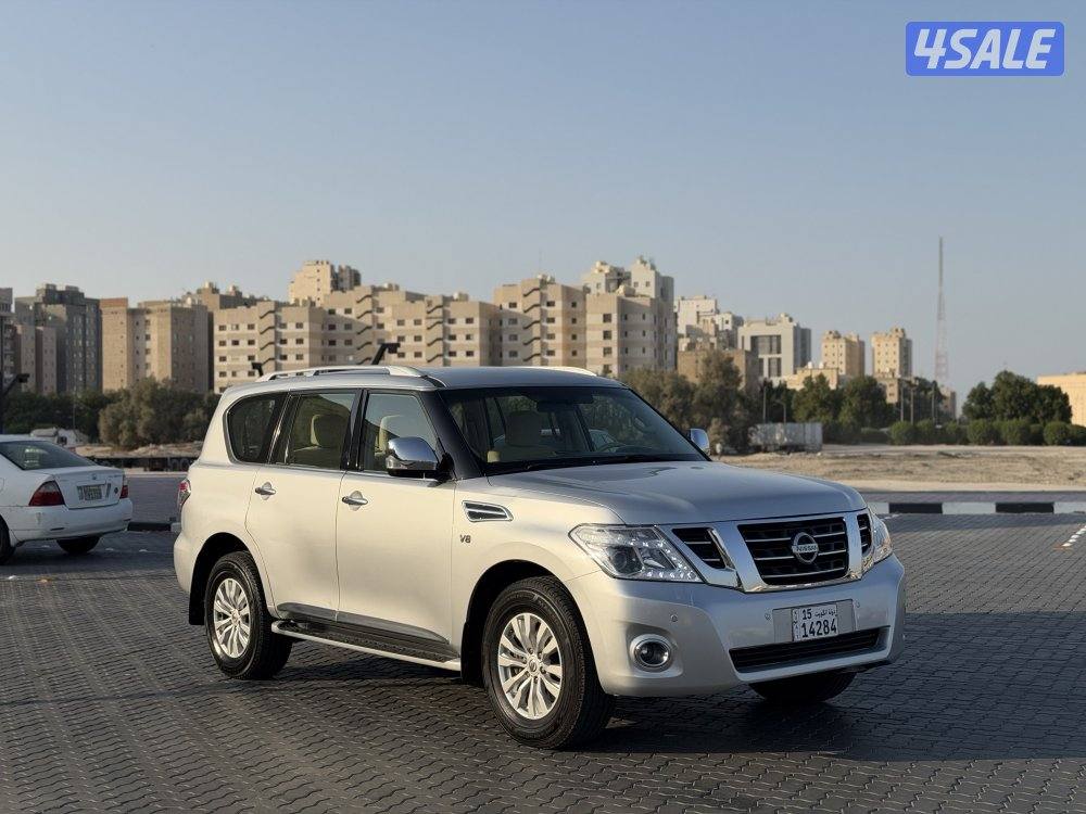 باترول 8 سلندر موديل 2014 صبغ الوكاله بحاله ممتازه جدا5