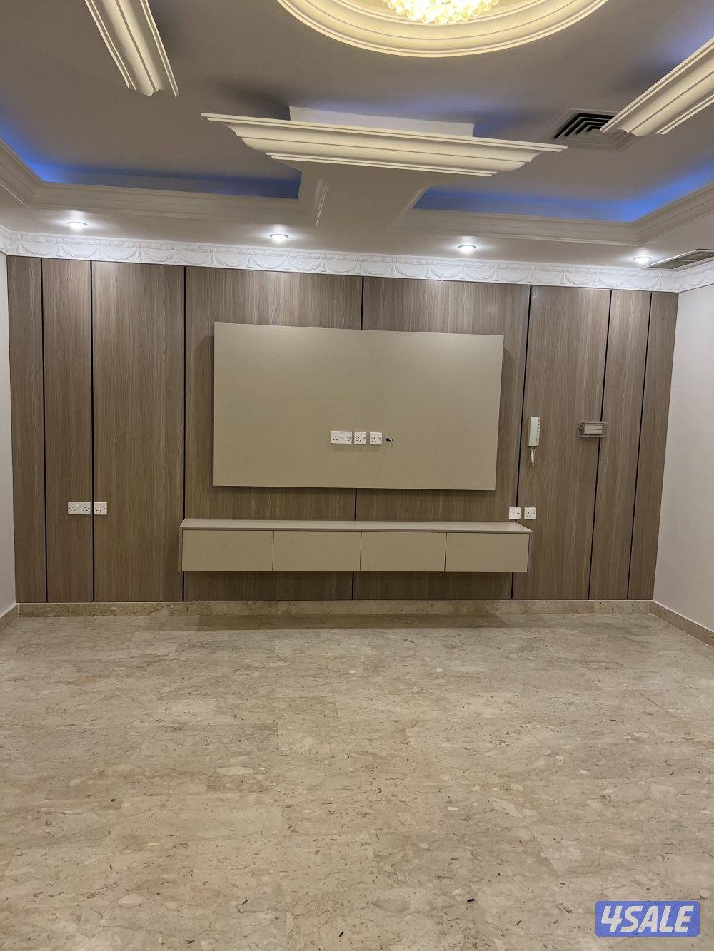 امراء الخليج للأصباغ والديكورات وورق الجدران الحديث3