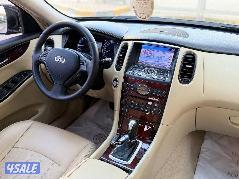 انفينتي QX50 موديل 201610