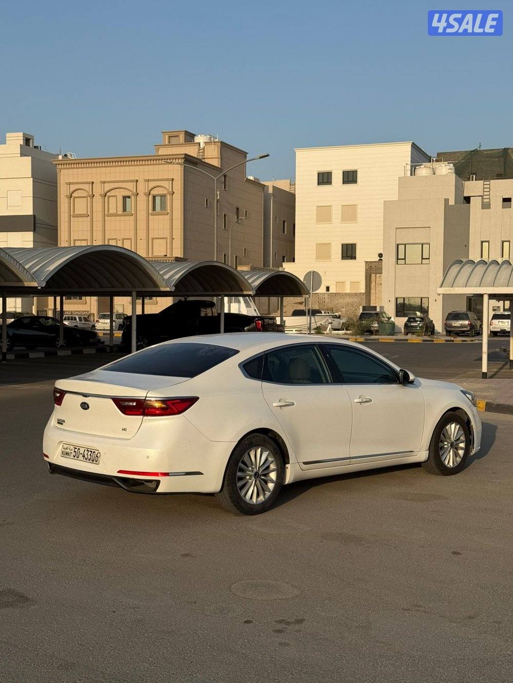 للبيع كيا كدينزا 20181