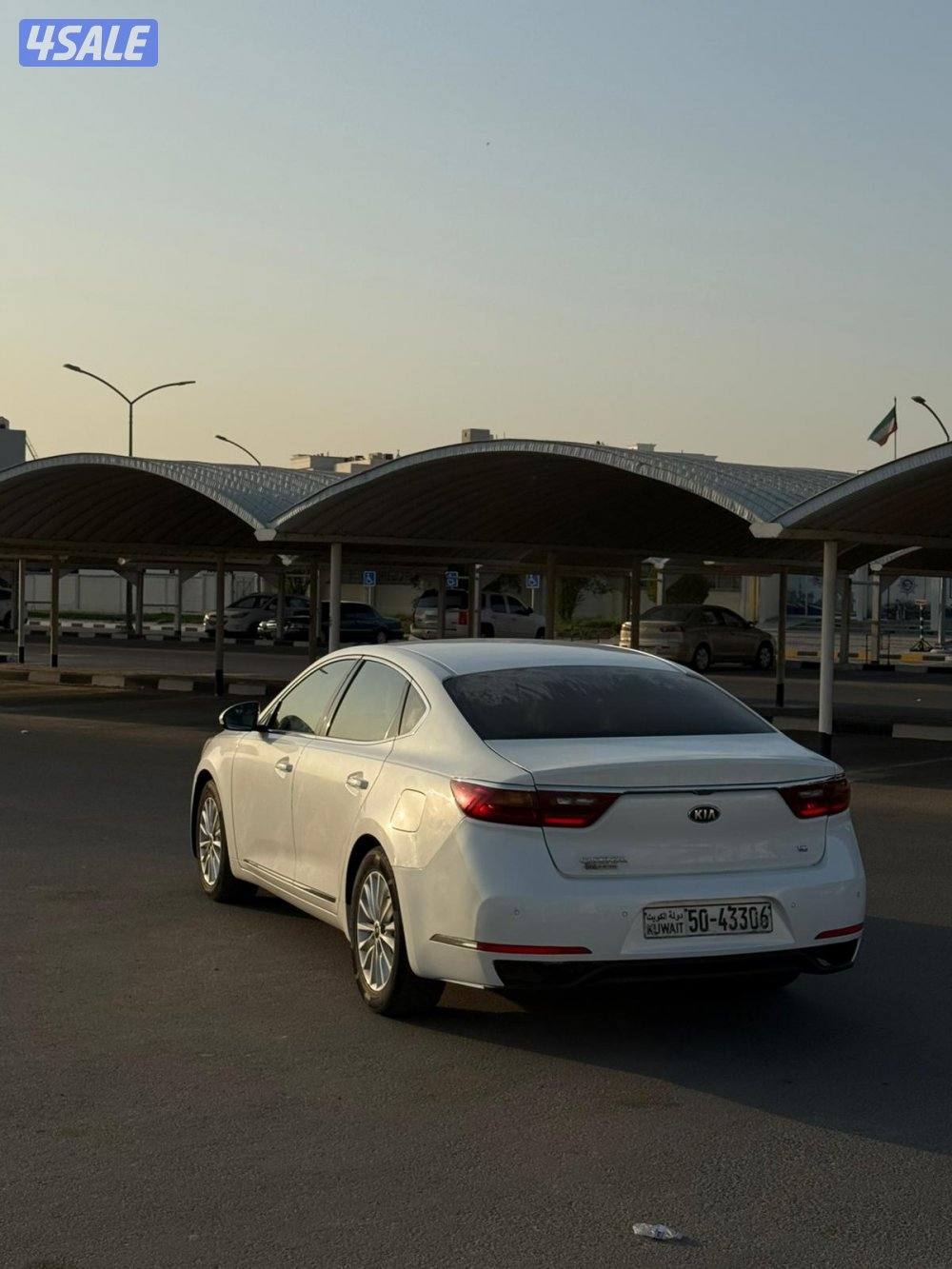 للبيع كيا كدينزا 20183