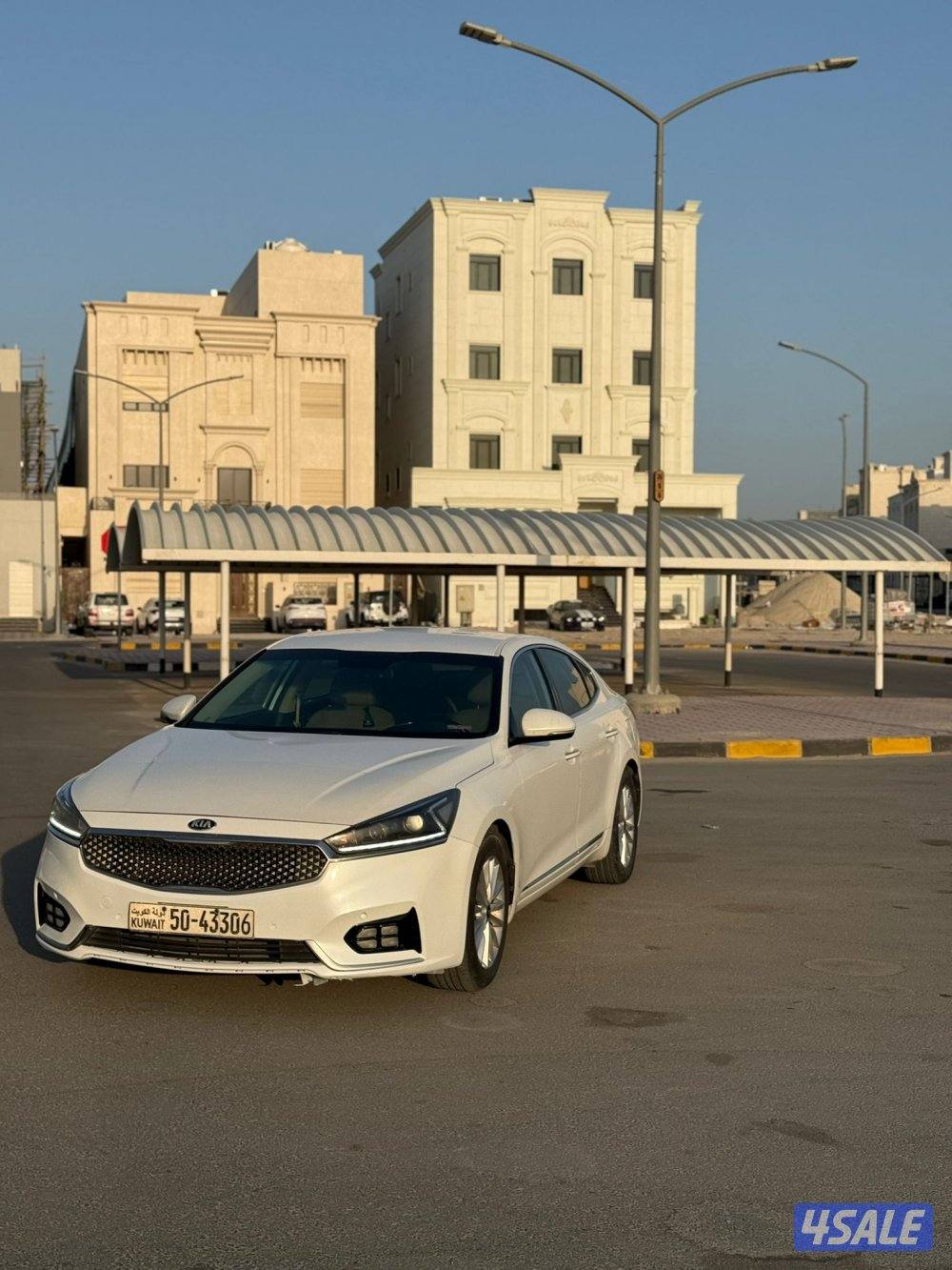 للبيع كيا كدينزا 20187