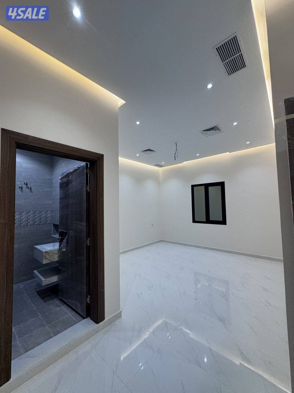 مقيم او كويتي1