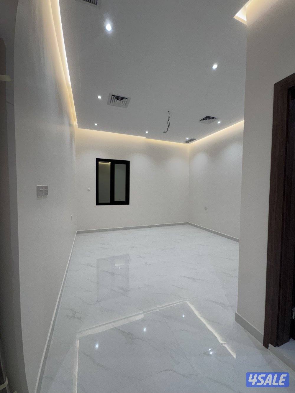 مقيم او كويتي7