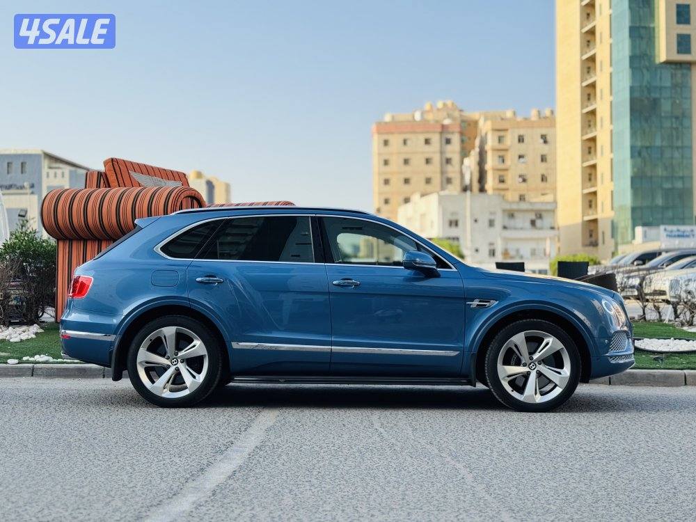 للبيع بنتلي بنتياجا v84