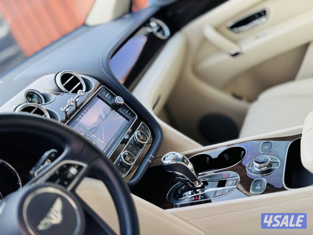 للبيع بنتلي بنتياجا v88