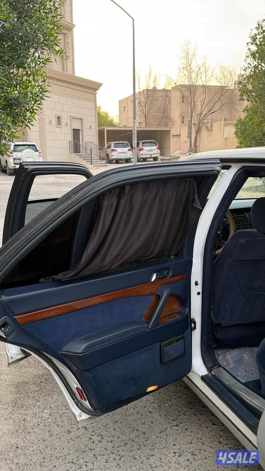 للبيع مورسيدس موديل 1992 شبح حجم s300 صبغ الوكاله داخليه مخمل1