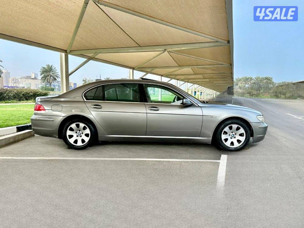 ًBMW Li730 - الموديل:2008 - العداد:1517