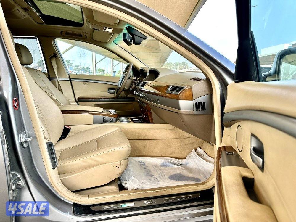ًBMW Li730 - الموديل:2008 - العداد:1518