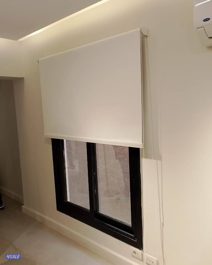 مشغل متخصص في تفصال الستائر الويفي14