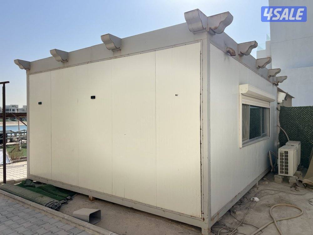 للبيع ديوانيه مقاس 5/6 ساندويتش بانيل الواجهه زجاج مع وحدتين مكفولين2