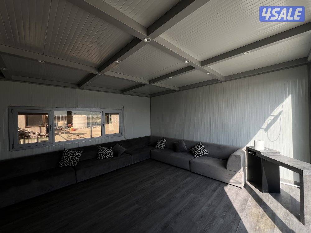 للبيع ديوانيه مقاس 5/6 ساندويتش بانيل الواجهه زجاج مع وحدتين مكفولين4