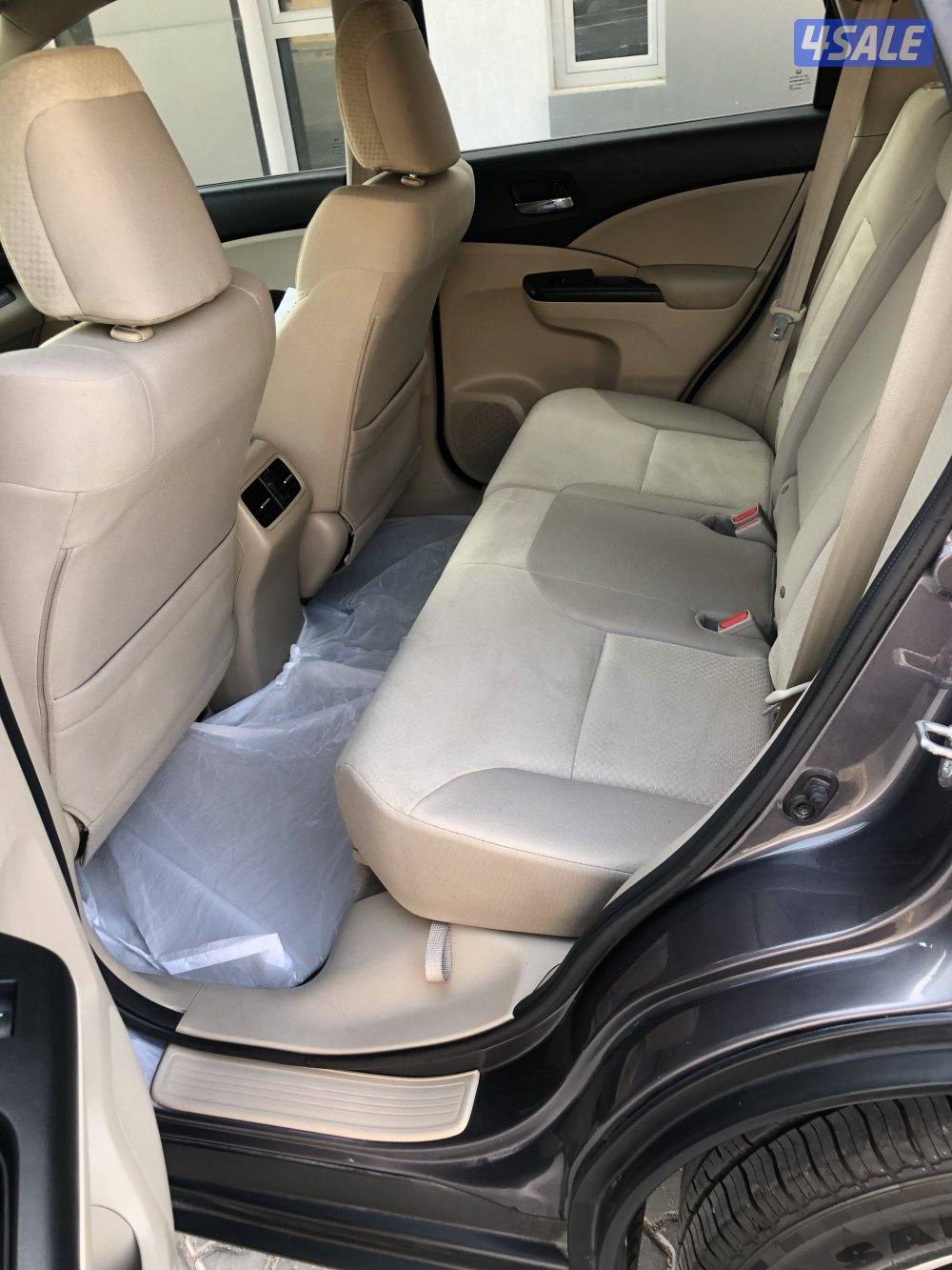 هوندا CRV 2015 بحاله جيده جدا شرط الفحص8