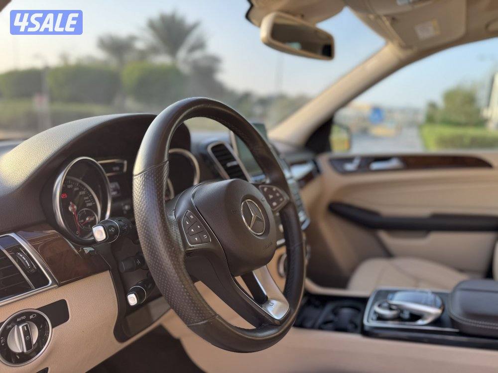 للبيع : جيب مرسيدس GLE 400 : موديل 20169