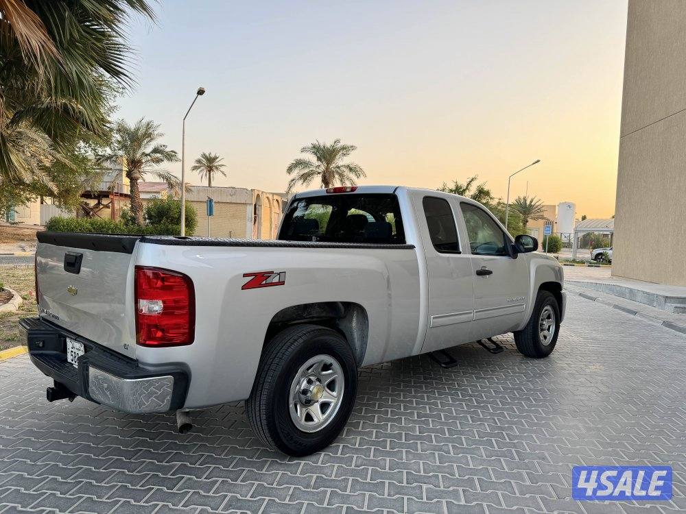 للبيع وانيت غماره ونص موديل 2013 دبل1