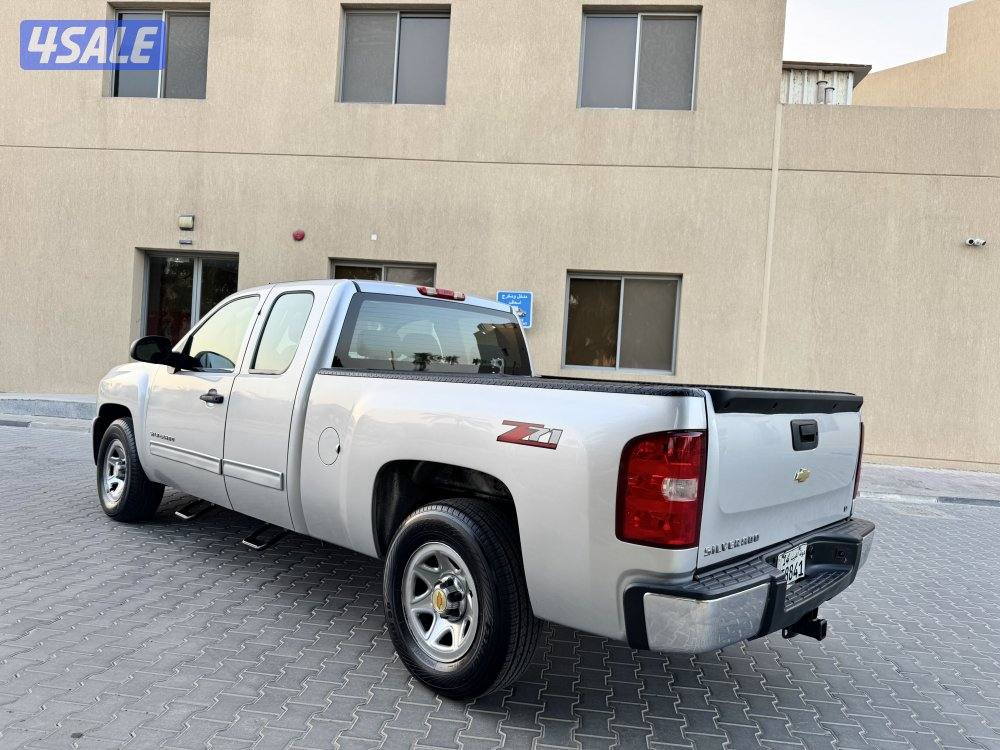 للبيع وانيت غماره ونص موديل 2013 دبل3