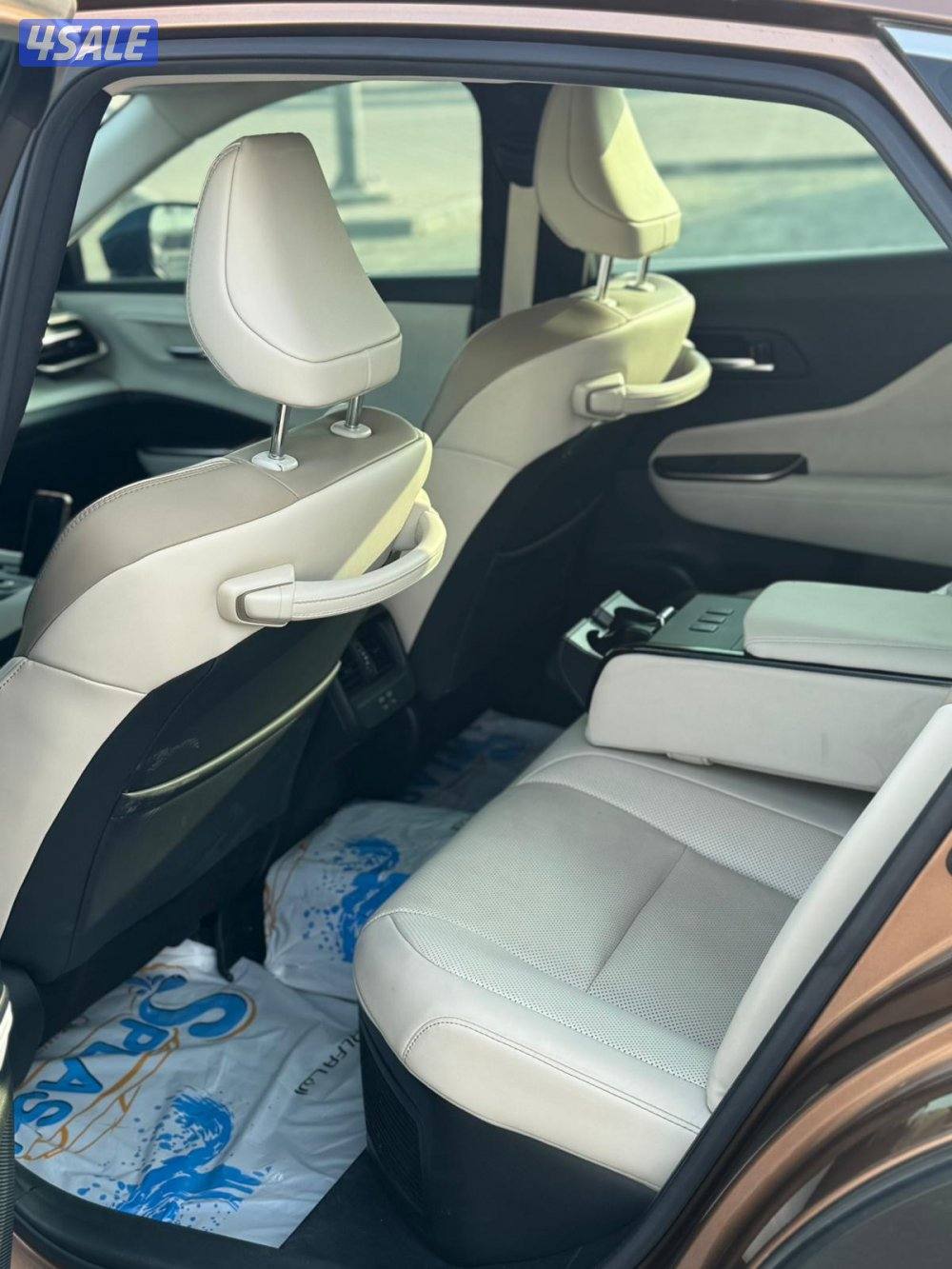 تويوتا كرون ماجستك 2023 صبغ الوكالة الساير هايبر بانزين5