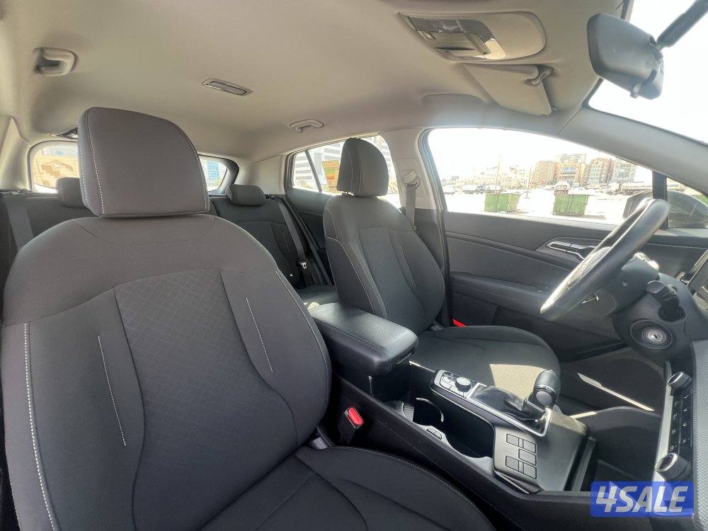 كيا سبورتاج  - ماشي فقط 76  - موديل 20237