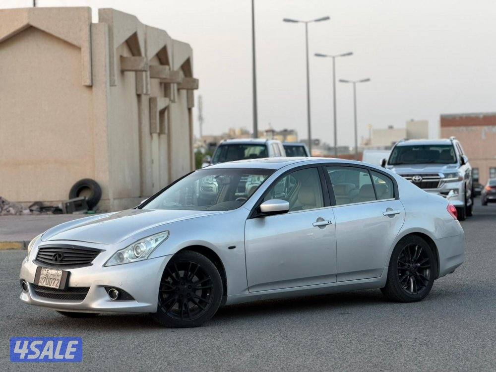 إنفينيتي G37S 20101
