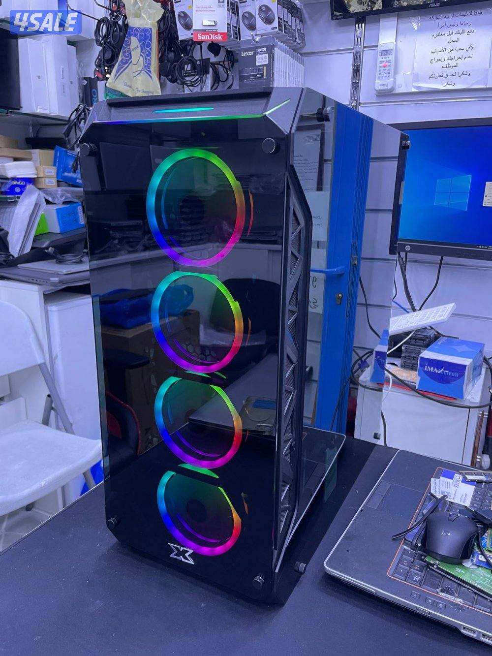 نشتري ونبيع جميع أنواع اللابتوبات والكمبيوترات بأفضل لاسعار2